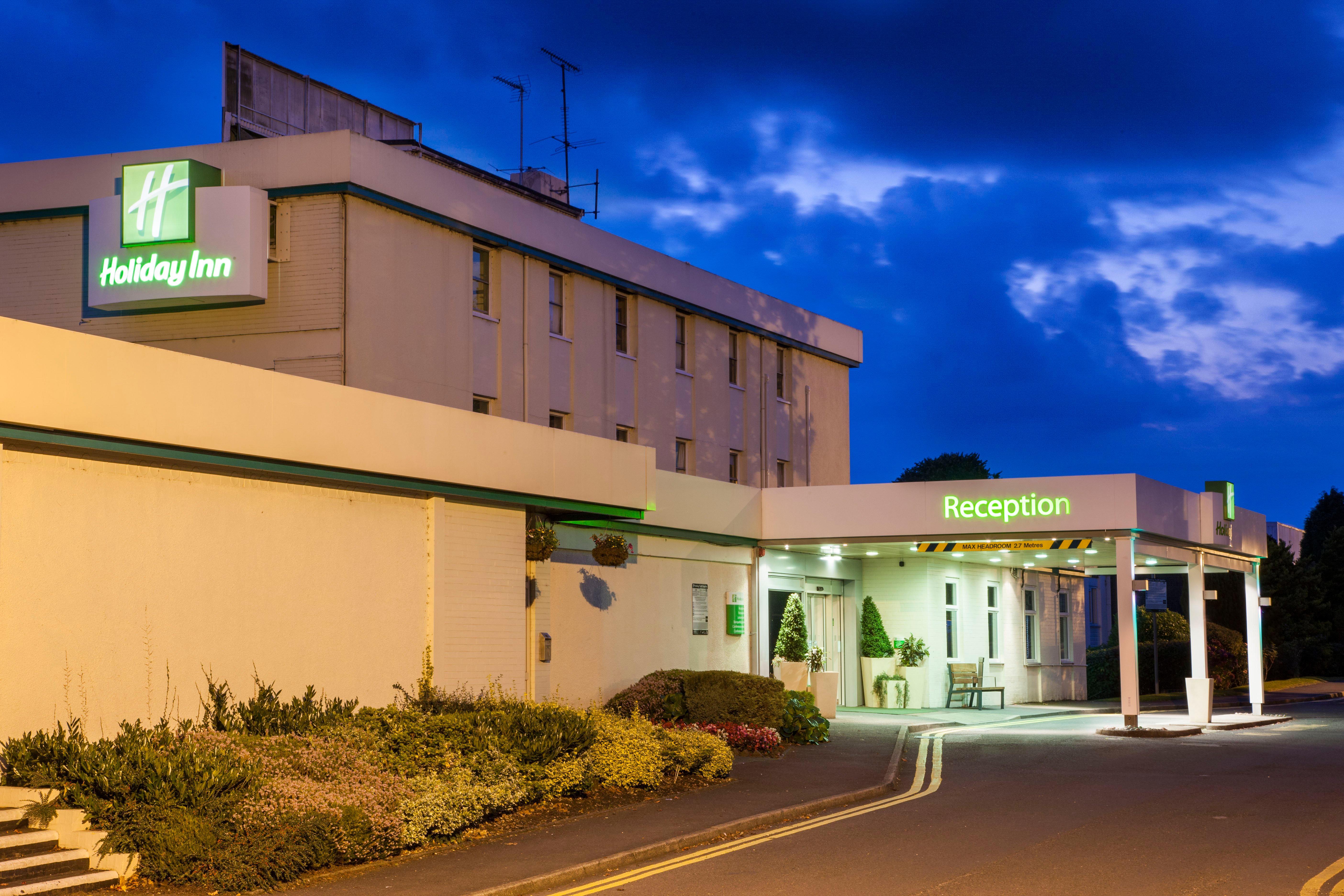 Holiday Inn Stoke On Trent M6 Jct15 By Ihg Newcastle-under-Lyme Exterior photo