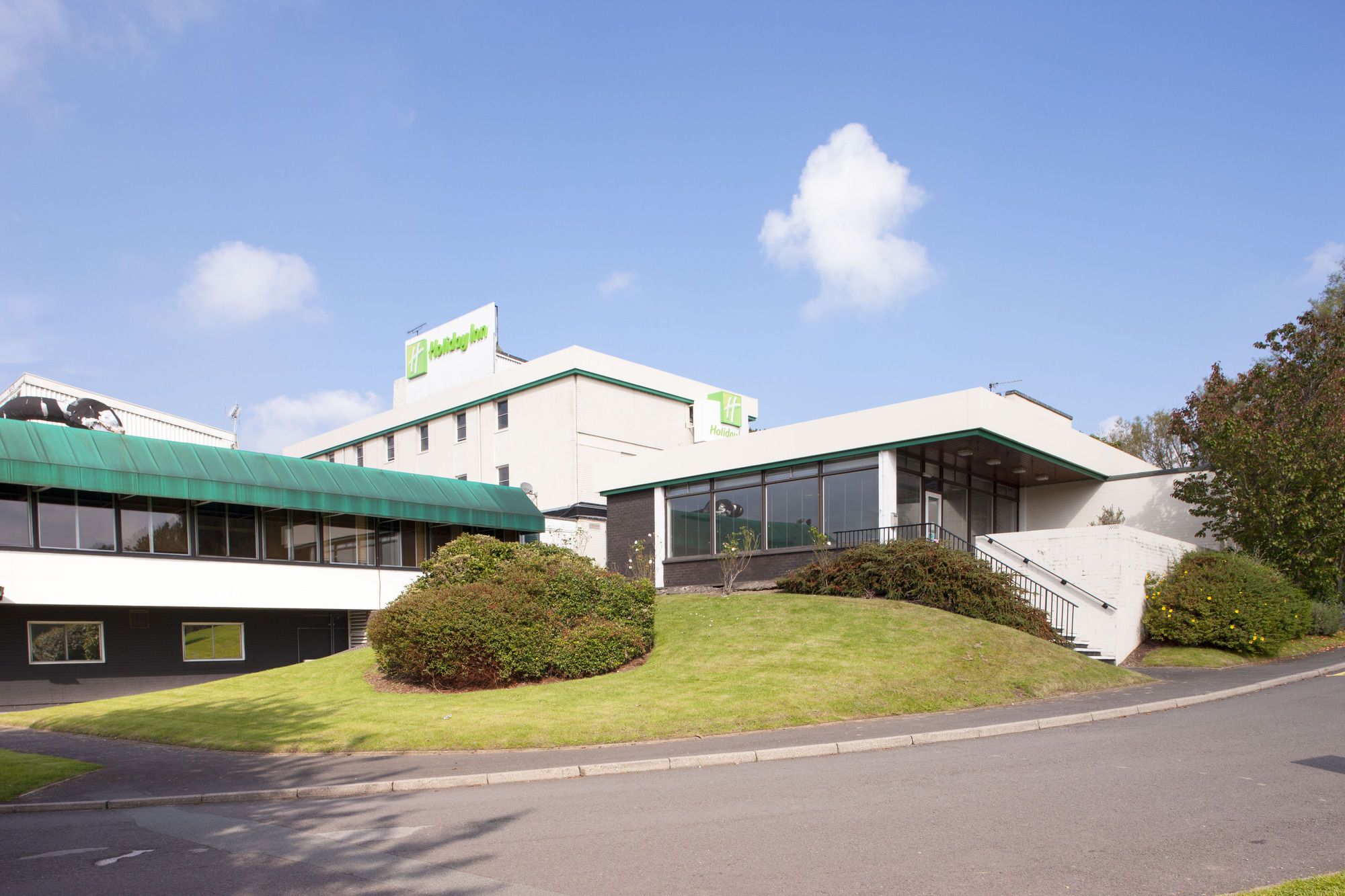 Holiday Inn Stoke On Trent M6 Jct15 By Ihg Newcastle-under-Lyme Exterior photo