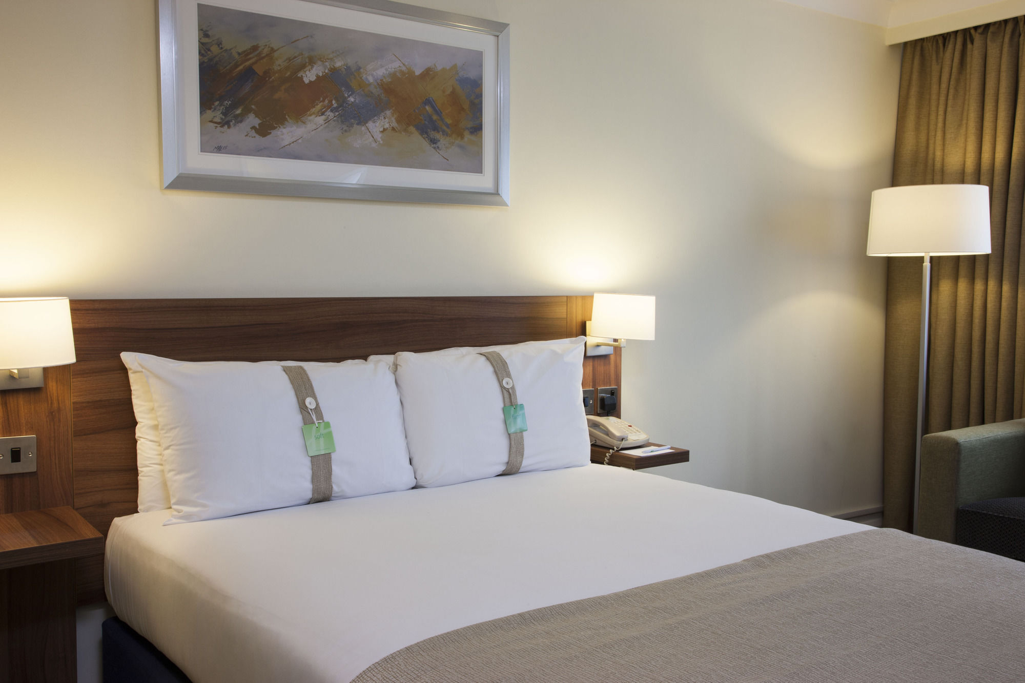 Holiday Inn Stoke On Trent M6 Jct15 By Ihg Newcastle-under-Lyme Exterior photo